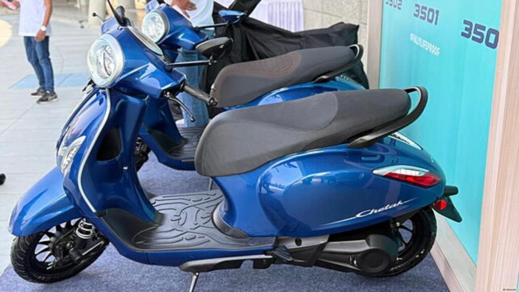 Bajaj Chetak 3502